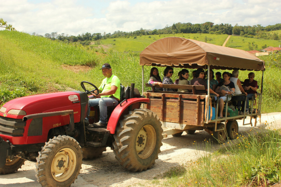 marleiturismo-marlei-turismo-carretinha-sitio-nakahara-mogi-das-cruzes.jpg