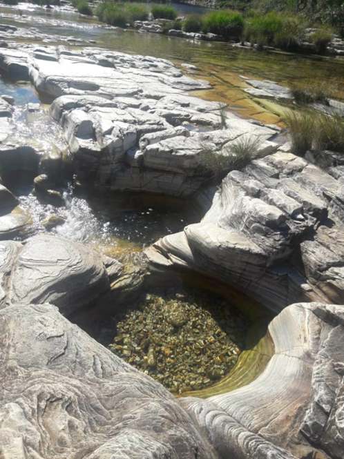 pocos-para-banho-cachoeiras-2-marlei-turismo-marleiturismo.jpg